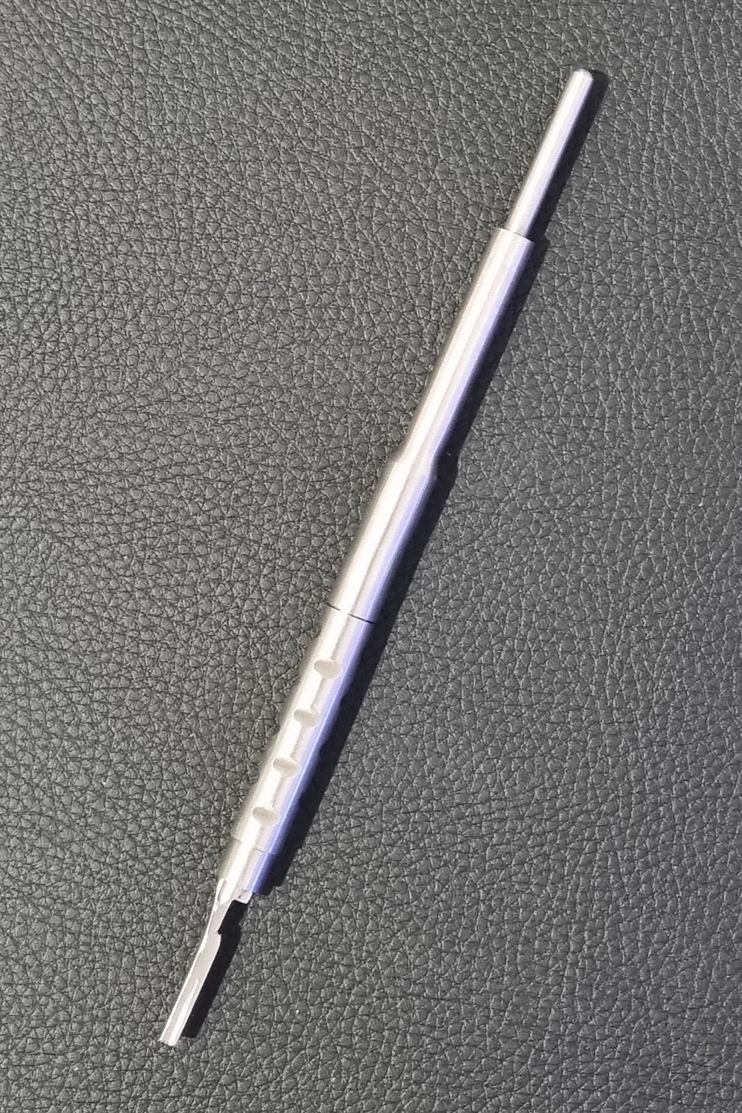 'Push Release' Scalpel Handle FREE BLADES
