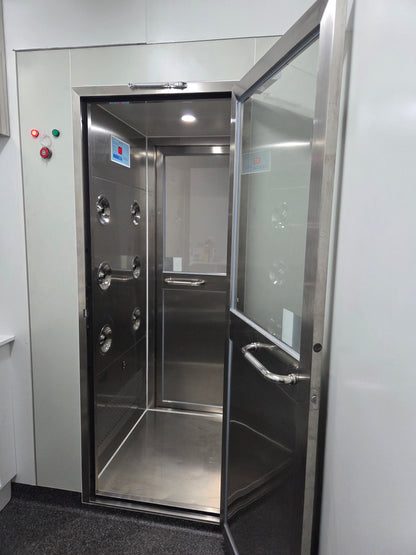 Walk-Through Cleanroom Air Shower